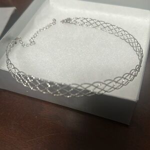Silver choker